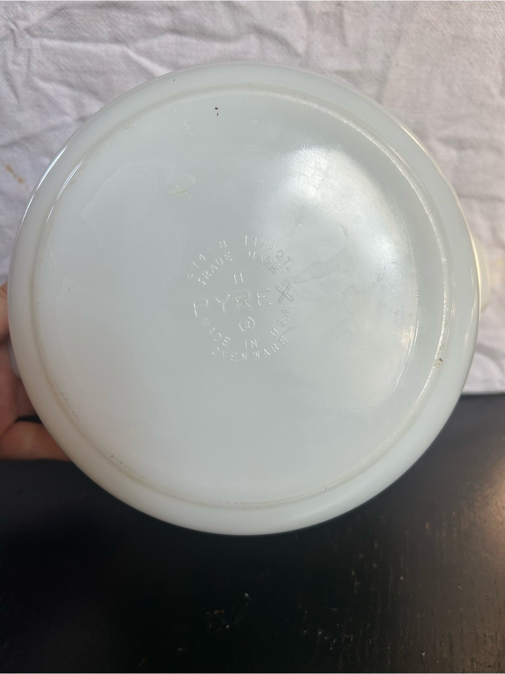 Pyrex Amish Butterprint Vintage baking dish - Picture 4 of 4